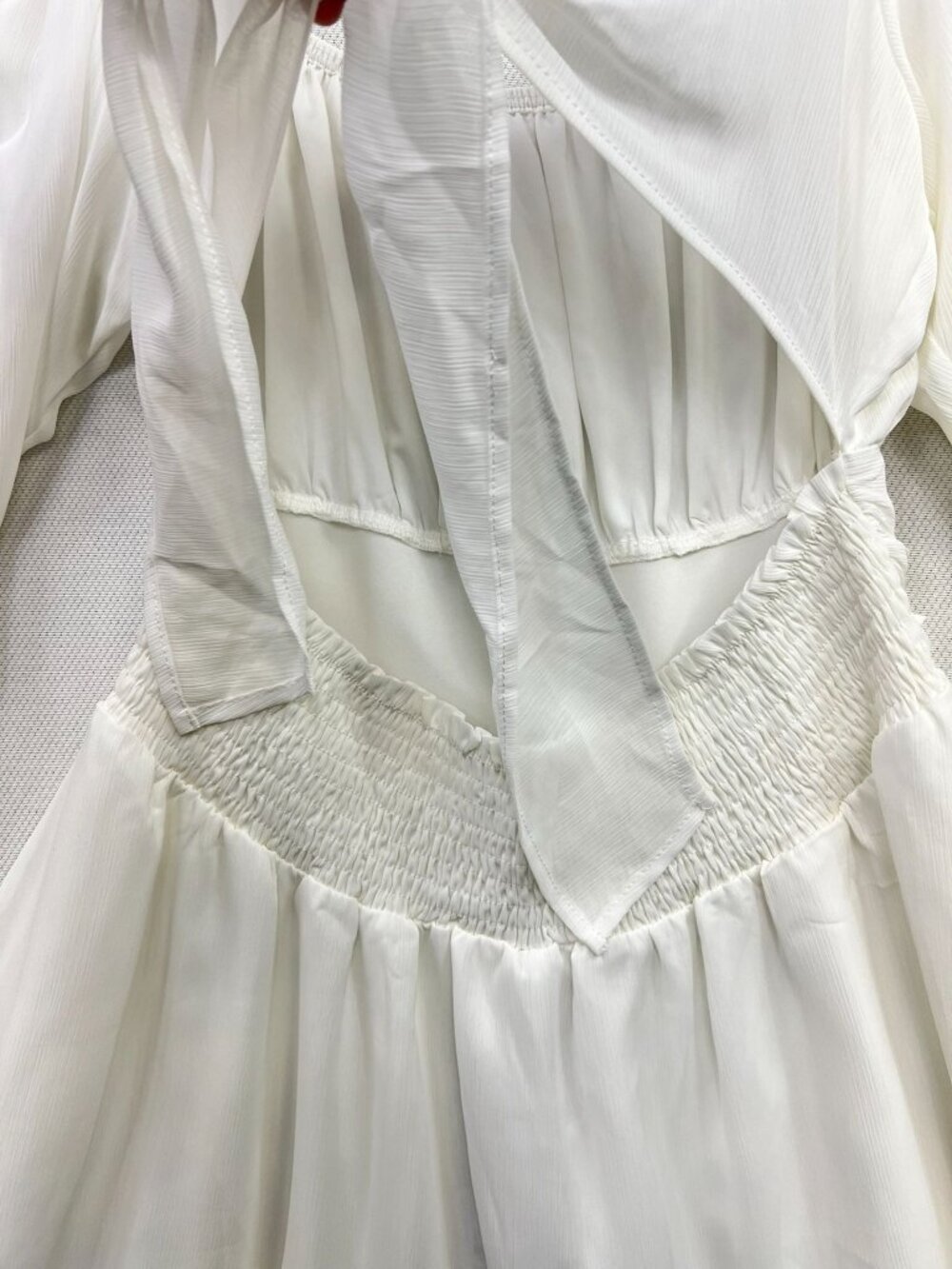 Women's Square Neck Mini Dress Puff Sleeve Size L White Smocked Tie Back - Picture 9 of 12